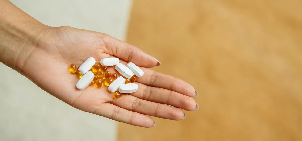 Niacinamide (Vitamin B3): Supplements & the Sun